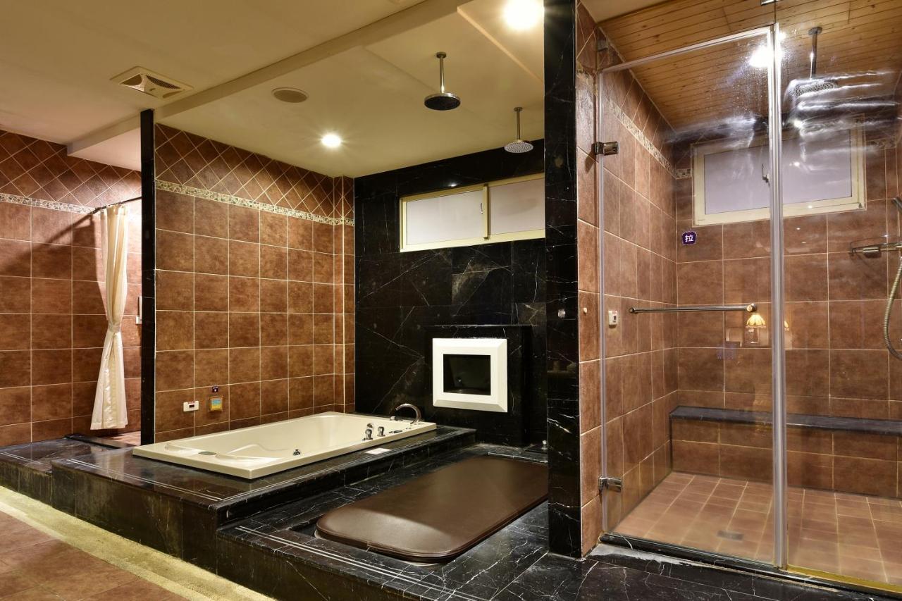 Vogue Boutique Motel Yangmei Bagian luar foto