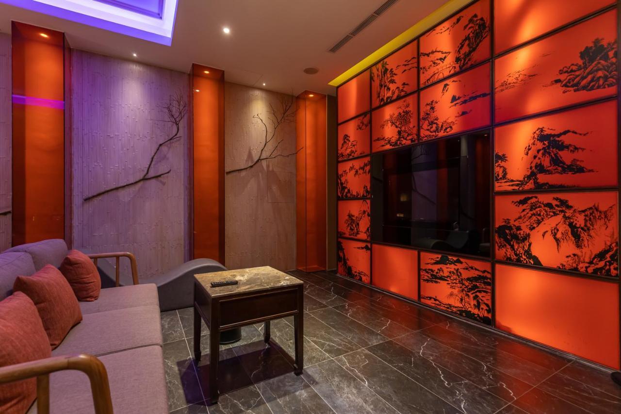 Vogue Boutique Motel Yangmei Bagian luar foto