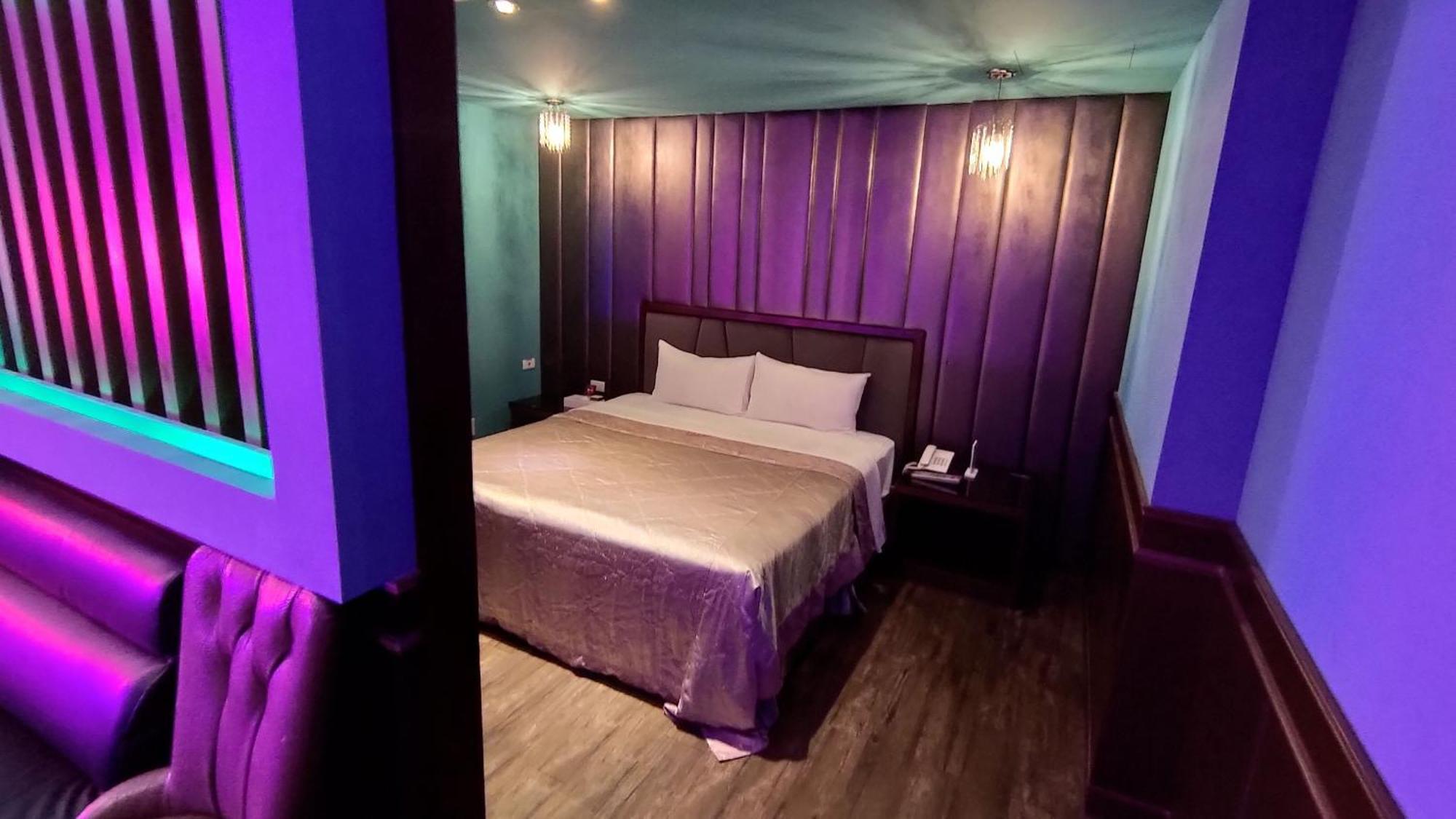Vogue Boutique Motel Yangmei Bagian luar foto