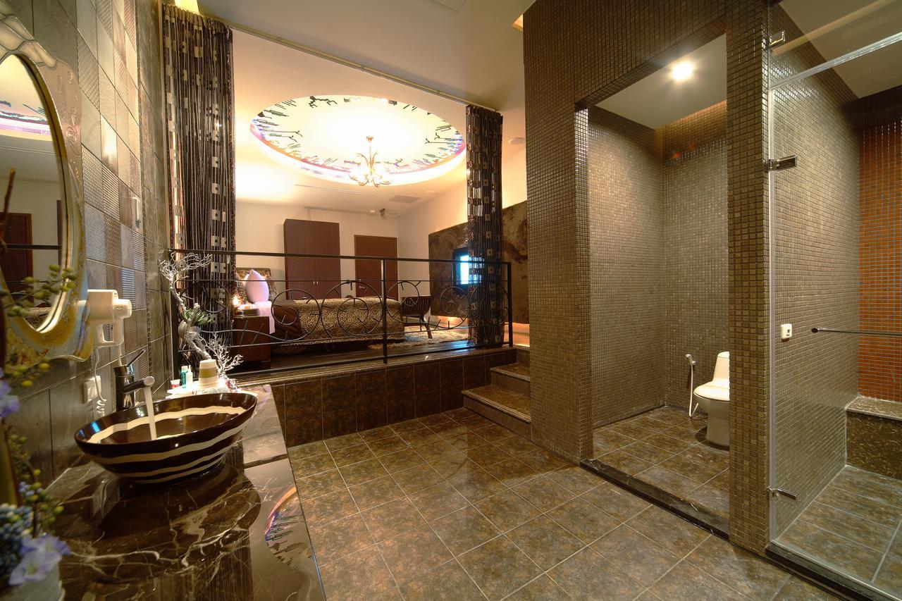 Vogue Boutique Motel Yangmei Bagian luar foto
