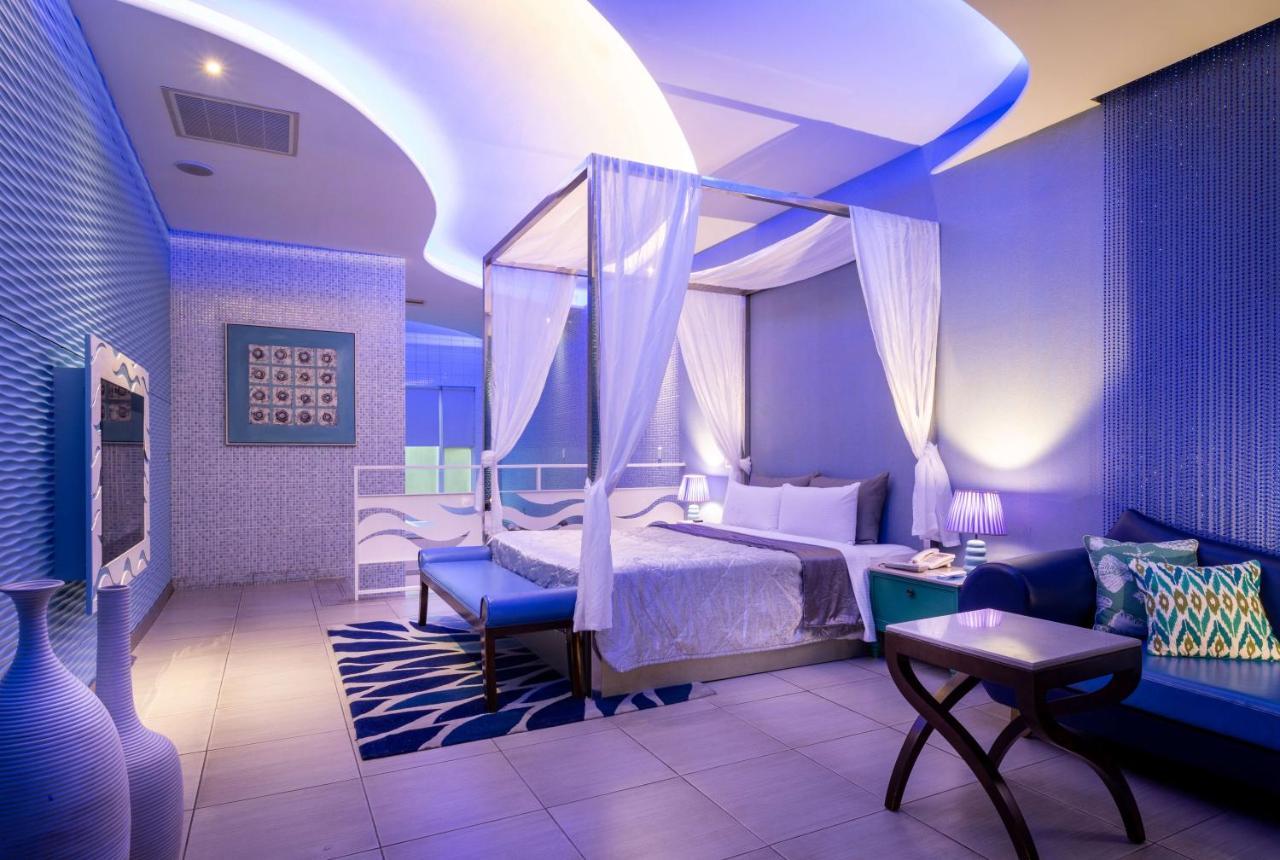 Vogue Boutique Motel Yangmei Bagian luar foto