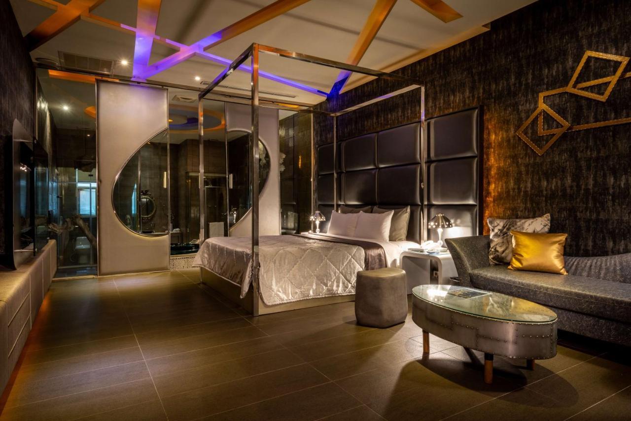 Vogue Boutique Motel Yangmei Bagian luar foto